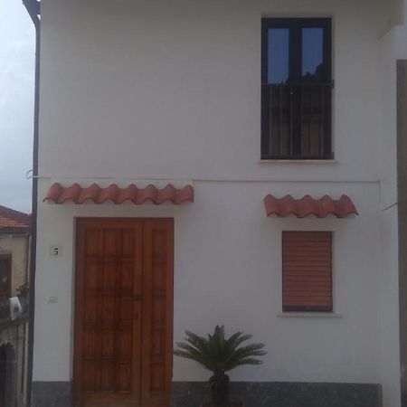 Apartamento Galatro Terme House Exterior foto
